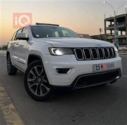 جیپ گراند شیرۆکی